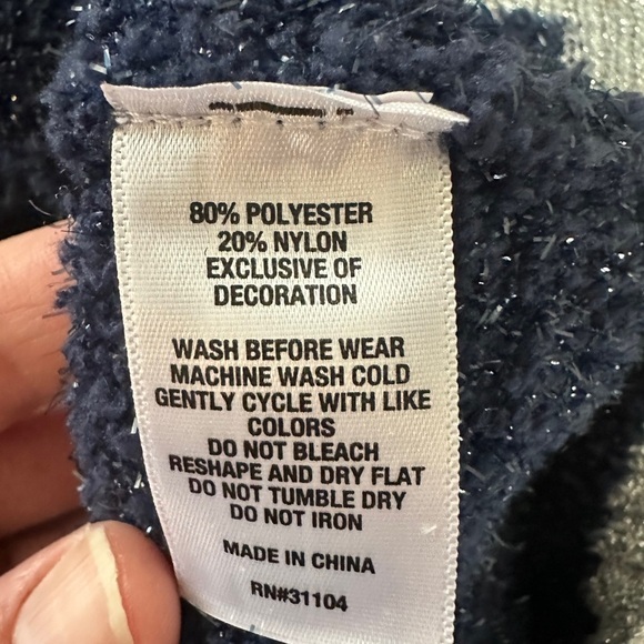 Crown & Ivy Navy Blue Bouclé Knit Sweater w/ Silver Trim – Size M - Picture 5 of 6